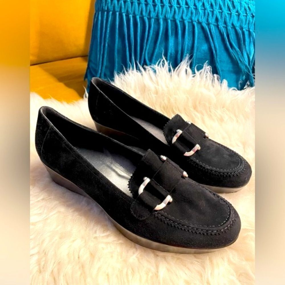 NEW Stuart Weitzman Black Suede Wedge Loafers Sz 10 - Picture 1 of 9